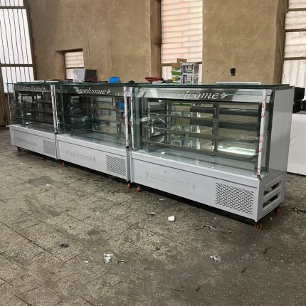 یخچال ویترینی قنادی